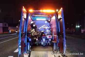 Politie neemt zeven bromfietsen in beslag