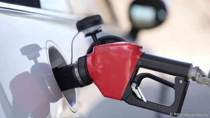 Economists defend Liberals’ carbon price as political rhetoric heats up