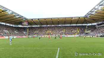 Bald wieder Alemannia-Profis?: Im Aachener Tivoli lebt der Aufstiegstraum der Fußball-Romantiker