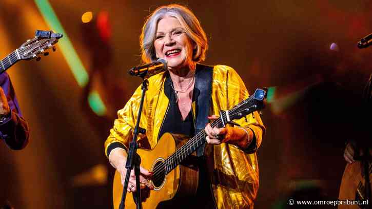 Lenny Kuhr krijgt bloemen en kaarten als steunbetuiging