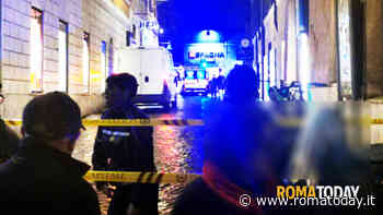 Metro Spagna, lite finisce nel sangue: 29enne accoltellato alla schiena