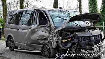 112-nieuws: moeder en dochter botsen op boom • vrouw dronken achter stuur