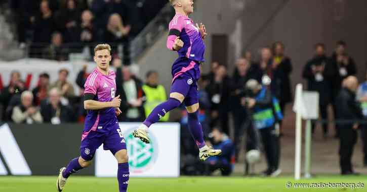 «Major Tom» als DFB-Torhymne – Müller singt mit