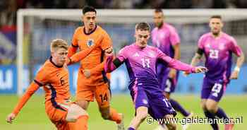 LIVE | Oranje krijgt goede kansen in tweede helft tegen Duitsland, Timber maakt debuut