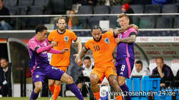 Deutschland gegen Holland jetzt live: Offener Schlagabtausch in Frankfurt