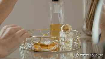 Parfum, das jünger macht: Die besten Düfte mit Verjüngungseffekt