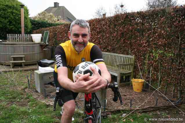 Voetbalsupporters Kris en Pol fietsen dit weekend helemaal naar La Louvière voor beslissende titelmatch: “Zelfs al tot op de wielerbaan van Roubaix gereden”