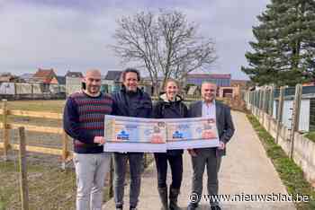 Spaarvarkens schenken 1.300 euro aan goede doelen