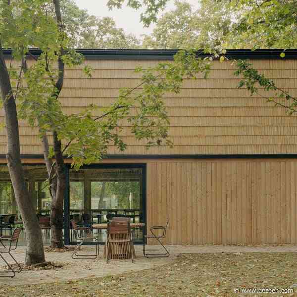 Hetedik Műterem and Studio Konstella extend old ski lodge in Budapest