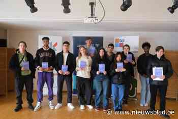 Leerlingen Campus De Reynaert schrijven dichtbundel over bewoners Deken Darras