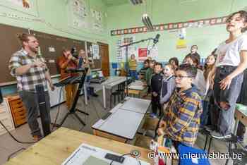 Leerlingen van Basisschool Heilige Familie in Lier maken duurzaam lied met Klimaatcomponist: “Van paar rijmende zinnetjes een hele rap gemaakt”