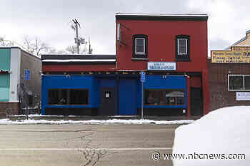 Fans are flocking to bars that show only women's sports on their TVs