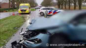 112-nieuws: drie auto's botsen op elkaar • 17-jarige rijdt veel te hard