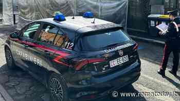 Rubano cibo dagli scaffali del supermercato, tre donne finiscono nei guai