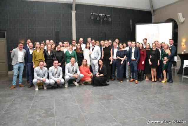 Ronde Tafel 47 schenkt 15.000 euro aan Alzheimer Liga Mol