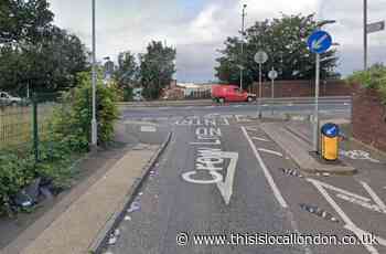 Crow Lane, Dagenham motorbike crash leaves man in hospital