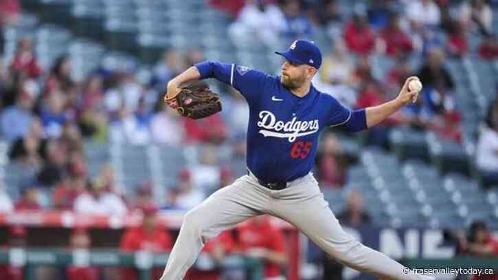 B.C.’s James Paxton gets a spot on the Dodgers’ active roster. He also gets a $2 million bonus