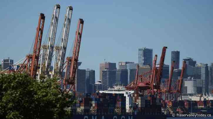 Canada’s coal exports up again in 2023 as government’s promised ban elusive