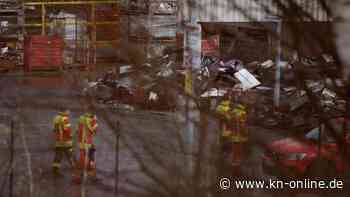 Bad Harzburg: Tonnen von Elektroschrott geraten mit Rauchwolke in Brand