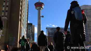 Alberta's population surged by record-setting 202,000 people. Here's where they all came from