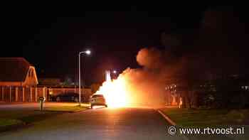 112 Nieuws: Verwarde man aangehouden in Almelo | Twee autobranden in ''en straat in Kampen