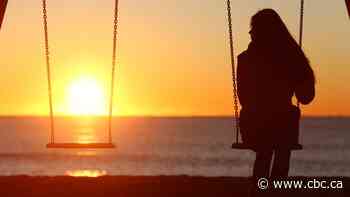 The 'cousin deficit' is why chosen family is so important to millennials and Gen Z