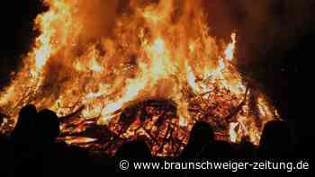 Winter ade - die Osterfeuer prasseln im Kreis Wolfenbüttel
