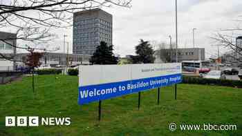 Hospital staff send 400 letters demanding fair pay