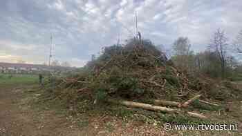 KIJK LIVE: Paasvuur in Denekamp
