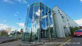 Stunning glass façade goes up in Blackburn town centre