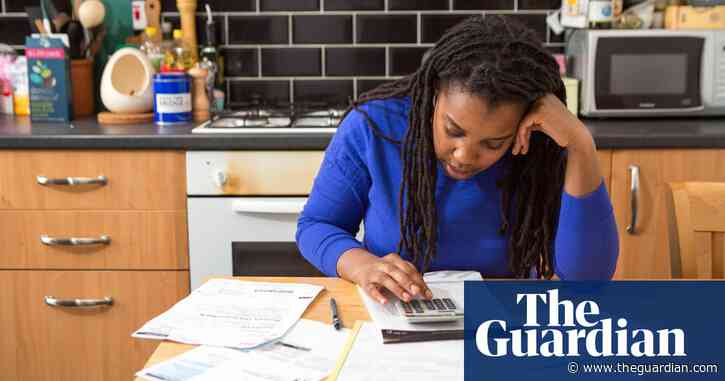 Household bills rise sharply despite easing energy costs