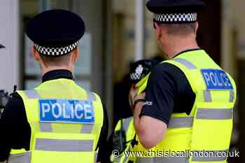 Clapham Road: Man arrested after knife seized