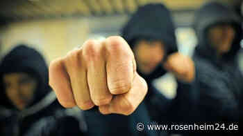 Opfer (20) brutal von vier Männern zusammengeschlagen