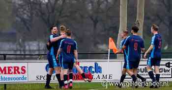 Uitslagen, doelpuntenmakers én wedstrijdverslagen amateurvoetbal (maandag)