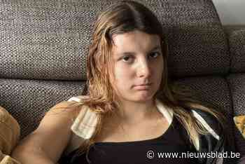 Parket onderzoekt aanrijding van Anke (22) tijdens de Ronde: “Ik heb veel geluk gehad”