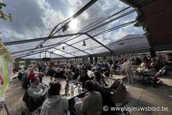 “Extra personeel moeten optrommelen”: eerste zonnetje lokt toeristen naar bloesemstreek