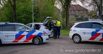 Veel politie op de been en een helikopter in de lucht, maar waarom?