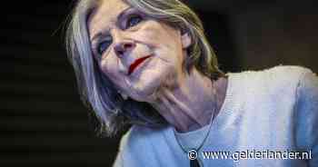 Voorlopig extra veiligheidsmaatregelen bij optredens Lenny Kuhr: ‘Nieuwe realiteit’