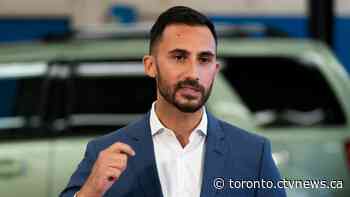 Ontario may see non-tech teachers in new mandatory tech ed classes