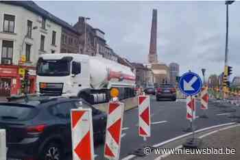 Rotonde van Dampoort is vanochtend ‘geknipt’: auto’s moeten twee weken lang omrijden