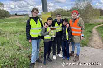 Leerlingen atheneum spelen eigen versie van Jumanji