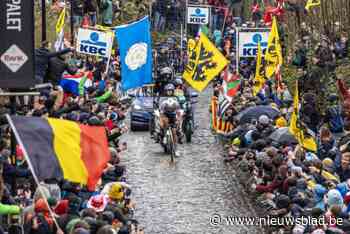 Kwaremont overspoeld door supporters: plein afgesloten na volkstoestroom
