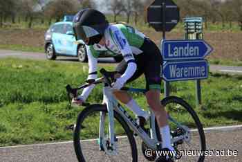 Toptalent Laura Fivé kreeg wielermicrobe ingelepeld: “Mijn broer sprintte nog tegen Jasper Philipsen en Florian Vermeersch”