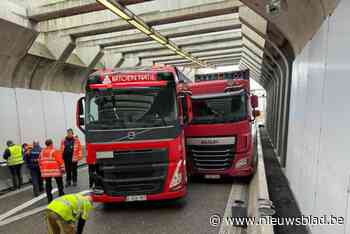 Tijsmanstunnel weer vrij na urenlange versperring door kettingbotsing met vrachtwagens