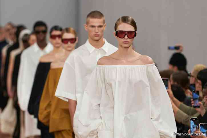 Die ewig Stadt: Cos präsentiert jüngste Kollektion in Rom