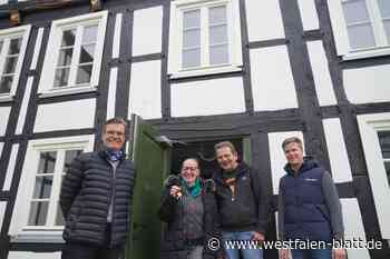 Paderborner Weinkrüger wird zum Erzengel