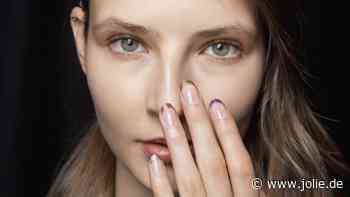 "Slanted French Nails": Der Nagel-Trend mit einem ganz besonderen Twist