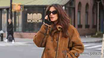 Emily Ratajkowski liebt diesen stylischen Retro-Sneaker von Puma