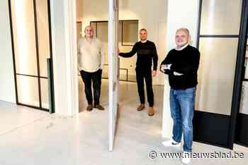 Ondernemers komen vanuit Mortsel en Boechout nu ook naar Kapellen: Studio Steel focust op moderne stalen deuren, glaswanden en vlakdeuren