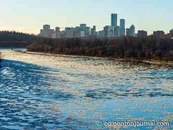 Edmonton Weather: Intense winds scatter April showers all over town